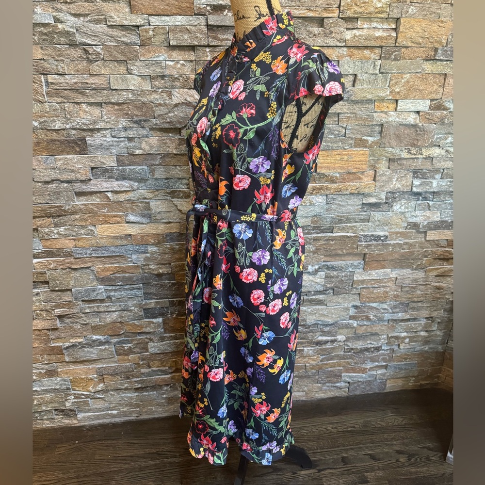 Who What Wear Black Floral Shirt Dress Cap Sleeve Button Front Belt Med NWT - Picture 9 of 9
